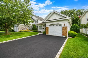 63 Madison Cir, Middle Island, NY 11953 - Photo 3