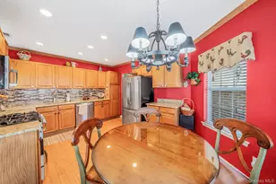 63 Madison Cir, Middle Island, NY 11953 - Photo 5