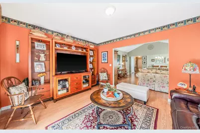 63 Madison Circle, Middle Island, NY 11953 - Photo 15