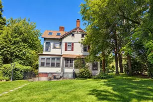 34 E Williston Ave, East Williston, NY 11596 - Photo 23