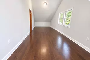 34 E Williston Ave, East Williston, NY 11596 - Photo 37