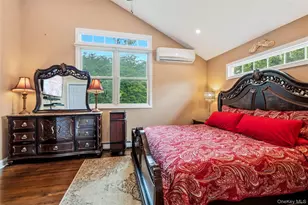 992 Woodcliff Dr, Franklin Square, NY 11010 - Photo 19
