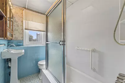 3236 Jordan Street, Flushing, NY 11358 - Photo 19