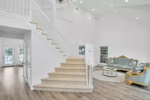 1 Weeping Cherry Ln, Commack, NY 11725 - Photo 7