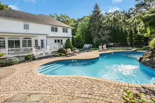 1 Weeping Cherry Ln, Commack, NY 11725 - Photo 47
