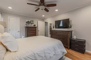 37 Bethany Dr, Commack, NY 11725 - Photo 17