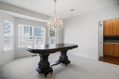 48 Peachtree Court, Holtsville, NY 11742 - Photo 17