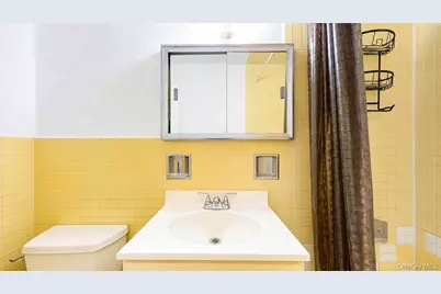 30-34 71st Street, East Elmhurst, NY 11370 - Photo 7