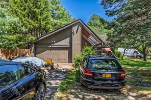 3 Gaton Ln, Coram, NY 11727 - Photo 13