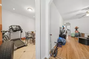 1458 Dwight Pl, Bronx, NY 10465 - Photo 17