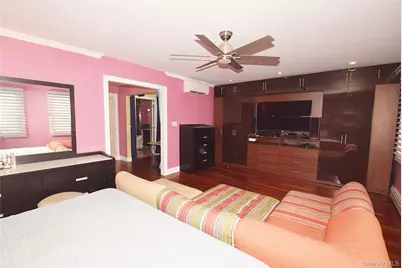 13-19 Michael Court #160 U, Bayside, NY 11360 - Photo 13