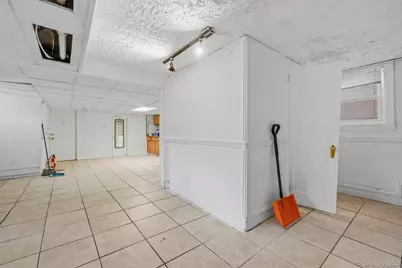 2400 Morgan Avenue, Bronx, NY 10469 - Photo 33