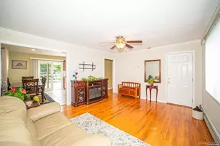 184 S Strong Ave, Lindenhurst, NY 11757 - Photo 3