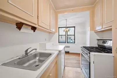 75 Lee Avenue #1E, Yonkers, NY 10705 - Photo 5