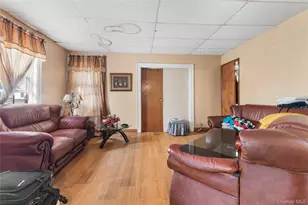 90-58 180th St, Jamaica, NY 11432 - Photo 9