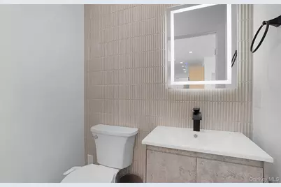 25 Red Maple Drive N, Wantagh, NY 11793 - Photo 19