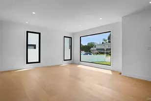 25 Red Maple Dr N, Wantagh, NY 11793 - Photo 41