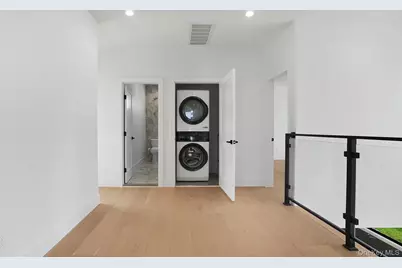 25 Red Maple Drive N, Wantagh, NY 11793 - Photo 29
