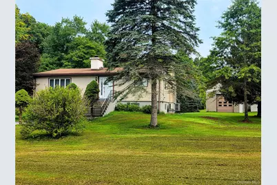 84 W Pine Road, Staatsburg, NY 12580 - Photo 1