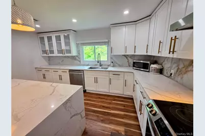 84 W Pine Road, Staatsburg, NY 12580 - Photo 11