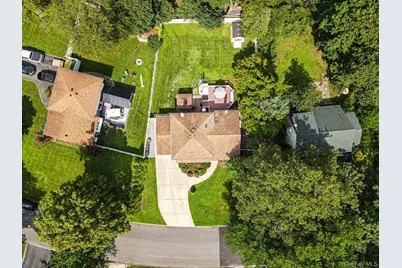 25 Dudley Lane, Kings Park, NY 11754 - Photo 45