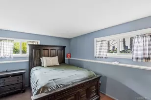 11 Laurie Pl, Glen Cove, NY 11542 - Photo 23