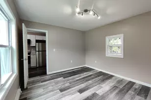 917-921 Violet Ave, Hyde Park, NY 12538 - Photo 13