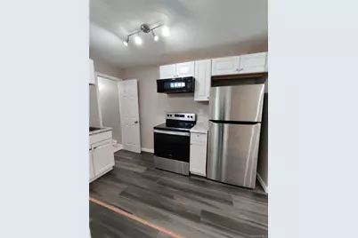 917-921 Violet Avenue #B, Hyde Park, NY 12538 - Photo 19