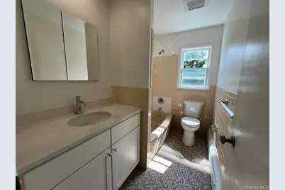 35 Sands Point Road #B, Port Washington, NY 11050 - Photo 13
