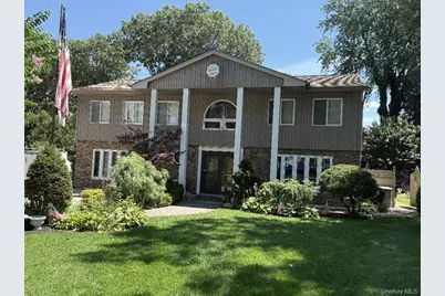 15 Denise Lane, Hauppauge, NY 11788 - Photo 1