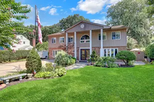 15 Denise Ln, Hauppauge, NY 11788 - Photo 3