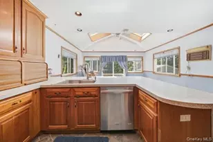 24 Van Dam Rd, Hyde Park, NY 12538 - Photo 7