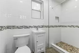 61-17 165th St, Fresh Meadows, NY 11365 - Photo 9