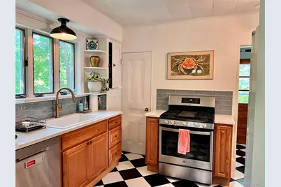 304 Union Avenue, Peekskill, NY 10566 - Photo 5