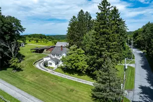 59-61 Valley Farm Rd, Millbrook, NY 12545 - Photo 9