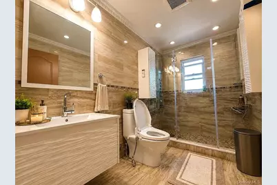 143-14 85th Drive, Jamaica, NY 11435 - Photo 9