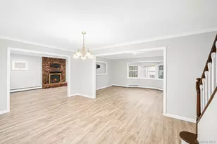 34 Hedge Ln, Westbury, NY 11590 - Photo 5