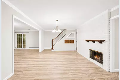 34 Hedge Lane, Westbury, NY 11590 - Photo 3