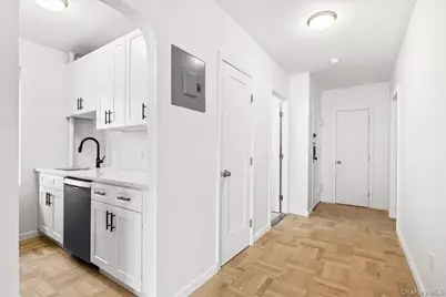 196 Garth #1F, Scarsdale, NY 10583 - Photo 7