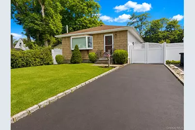 4 Westwood Avenue, Deer Park, NY 11729 - Photo 1