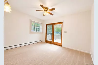 4 Westwood Avenue, Deer Park, NY 11729 - Photo 7