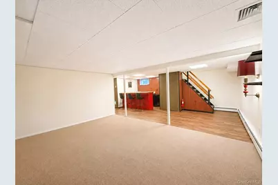 4 Westwood Avenue, Deer Park, NY 11729 - Photo 9