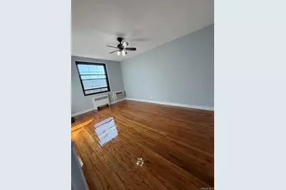 70-43 Park Drive East B, Kew Gardens, NY 11367 - Photo 3