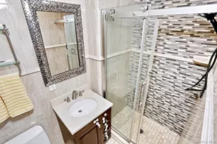 15 Balmoral Dr, Spring Valley, NY 10977 - Photo 17