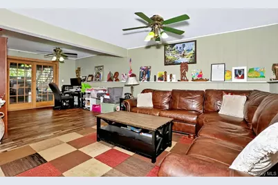 15 Balmoral Drive, Spring Valley, NY 10977 - Photo 25