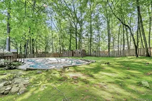 15 Balmoral Dr, Spring Valley, NY 10977 - Photo 37