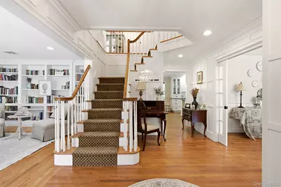 4 Jefferson Landing Circle, Port Jefferson, NY 11777 - Photo 5