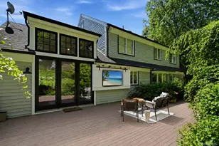 4 Jefferson Landing Cir, Port Jefferson, NY 11777 - Photo 31