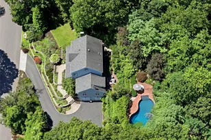 4 Jefferson Landing Cir, Port Jefferson, NY 11777 - Photo 35