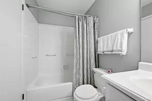 874 Birchwood Park Dr, Middle Island, NY 11953 - Photo 23